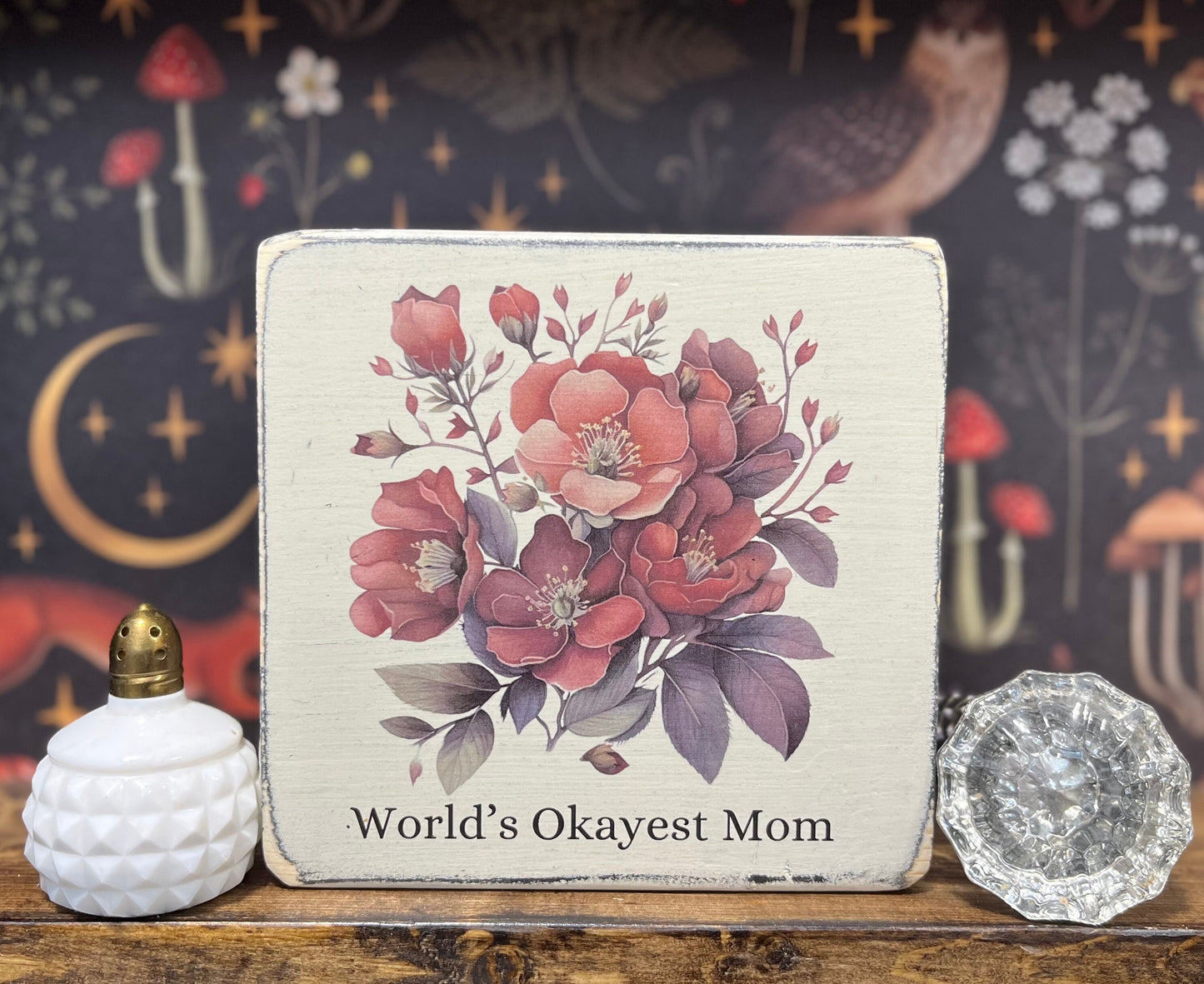 World’s Okayest Mom, Decorative Block, Funny Signs, Funny Gifts, Mother’s Day, Gift for Mom